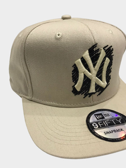 NEW ERA MLB SCATTER NY YANKEES CAP BEIGE TURQUOISE BLACK